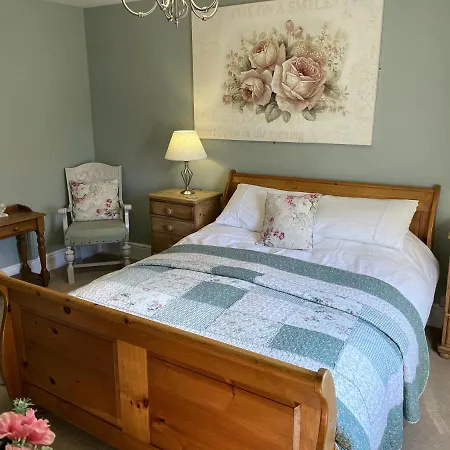 Overdale And Free Parking 4* Whitby
