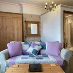 Overdale And Free Parking Affittacamere