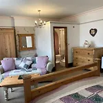 Overdale And Free Parking 4* Whitby