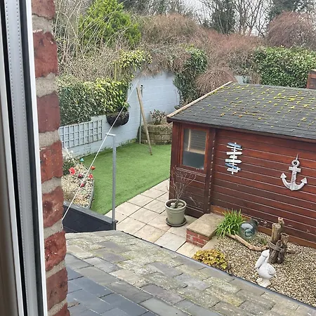 Penzion Overdale And Free Parking 4*