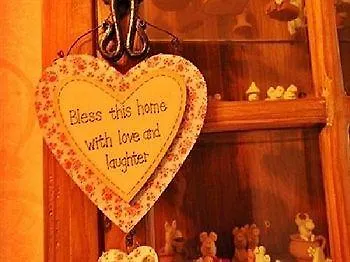 Overdale And Free Parking 4*