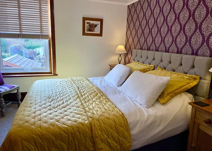 Overdale And Free Parking Guest house 4*