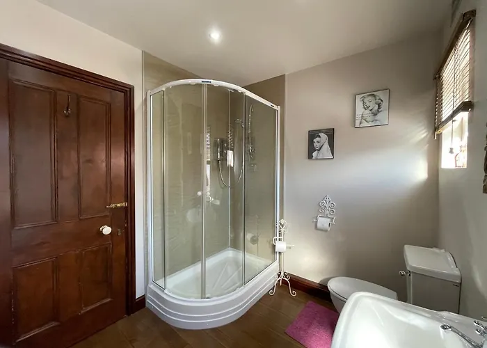 Overdale And Free Parking 4* Whitby