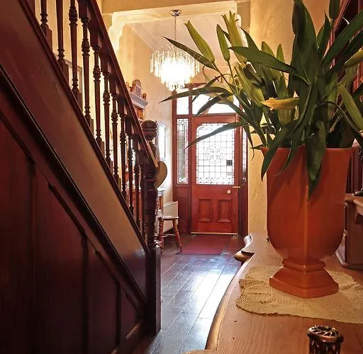 Overdale And Free Parking 4* Whitby