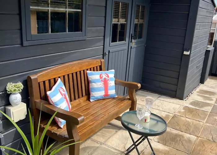 Guest house Overdale And Free Parking