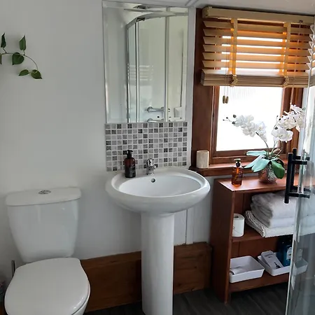 Overdale And Free Parking