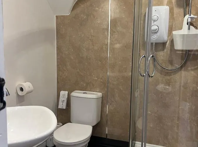 Overdale And Free Parking Whitby